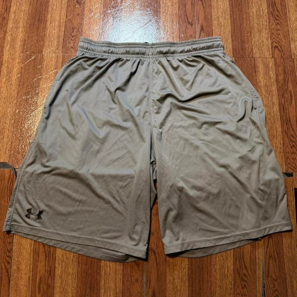 Under Armour Grey Retro Tech Sportswear Running Train Shorts Large